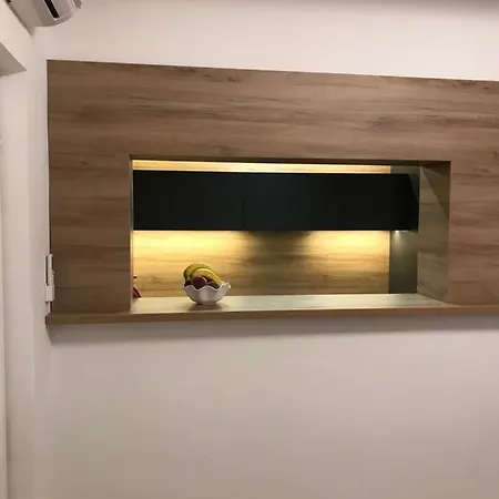 Race For Space Lägenhet *