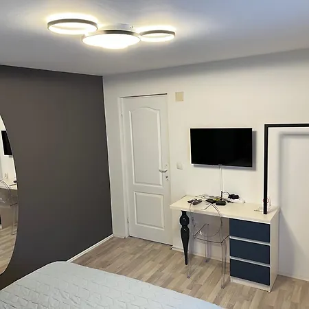 Race For Space Lägenhet Ni